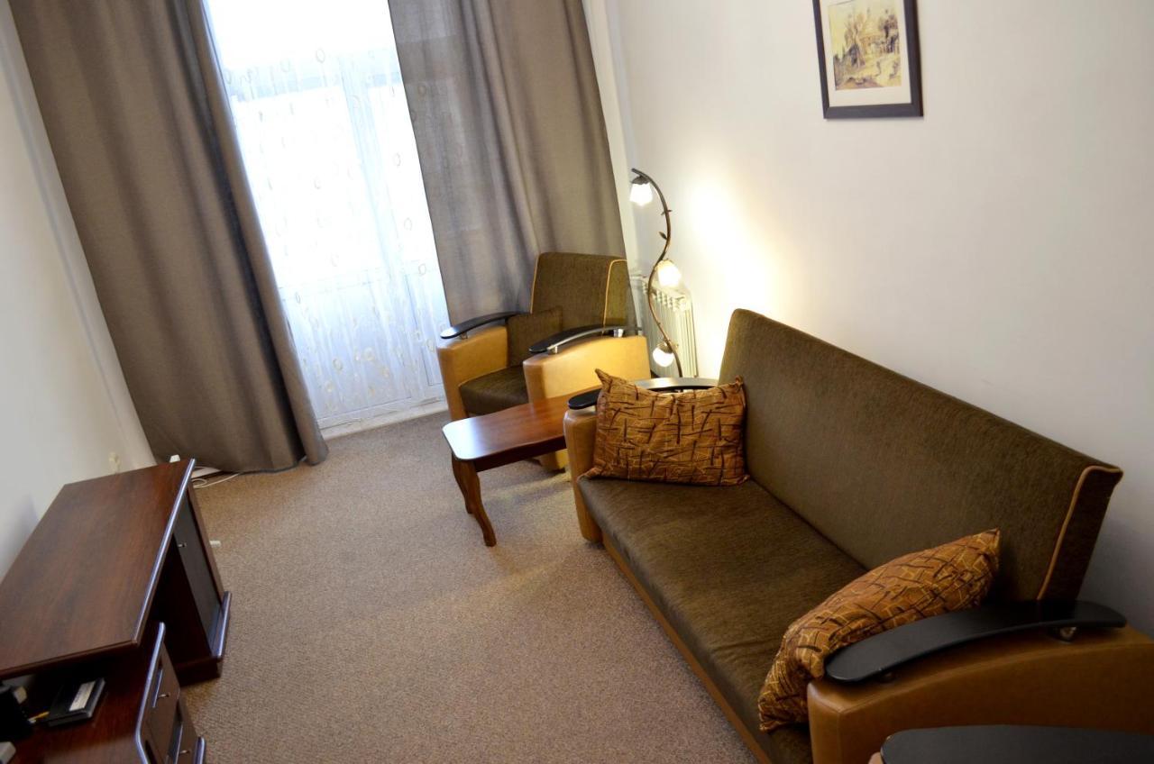Chapayev Apartments Kiev Esterno foto