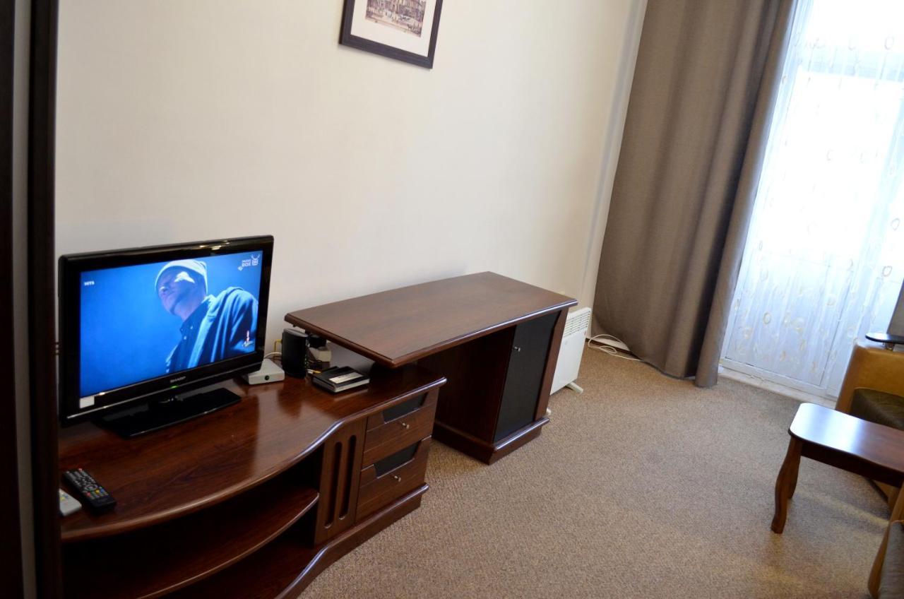 Chapayev Apartments Kiev Esterno foto